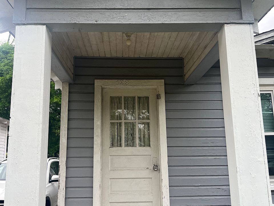 1st image of 1225-1233 Gibbs Dr