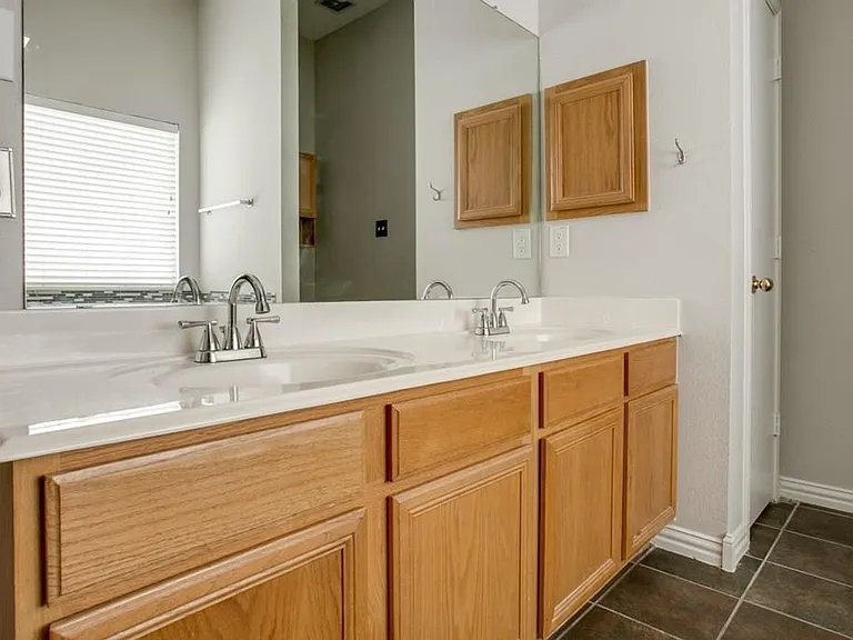 9213 Norfolk Ln — Photo 19