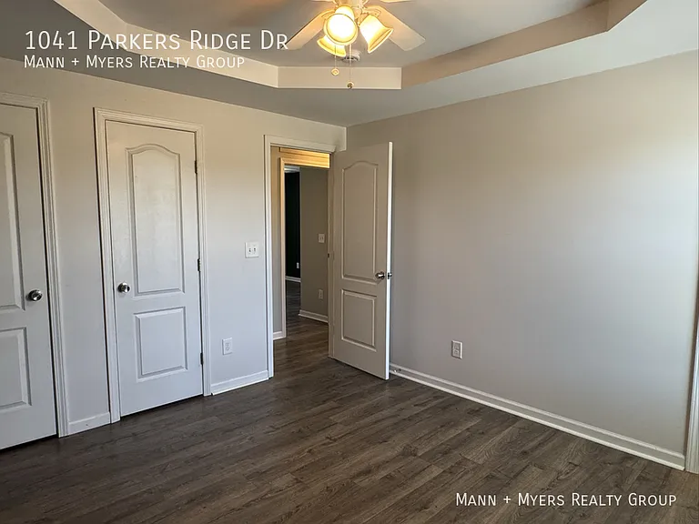 1041 Parkers Ridge Dr — Photo 7