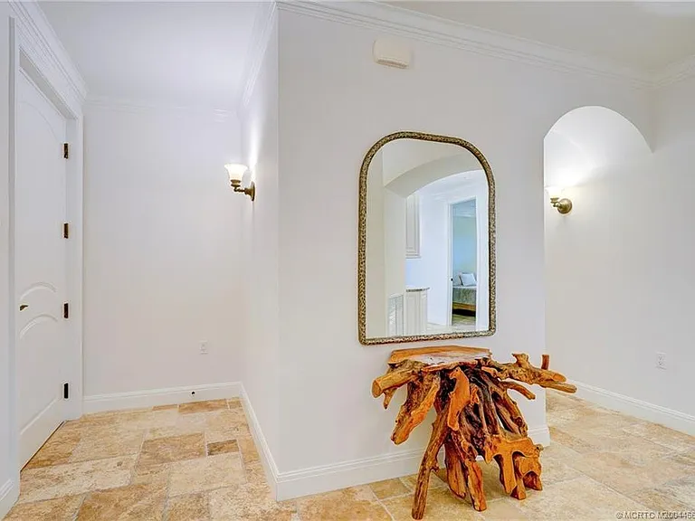 1528 NE Outrigger Landings Dr #208 — Photo 14
