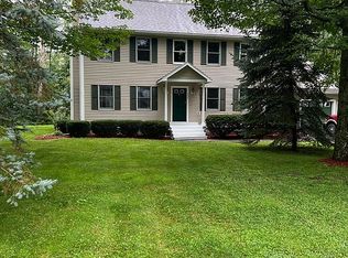 335 Jedware Cir, Swanton, VT 05488