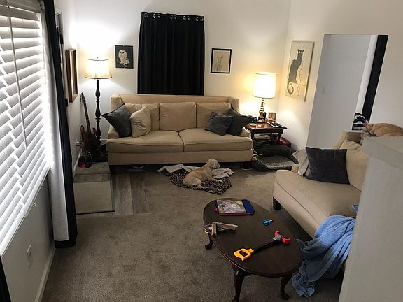 5th image of 145 N Williams St