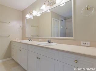 192 SW 132nd Ter, Newberry, FL 32669