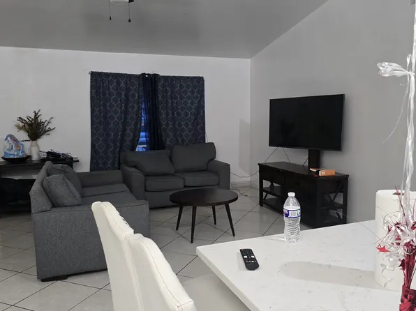 4773 22nd St SW, Lehigh Acres, FL 33973