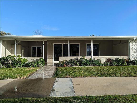 4th image of 1543 Merion Way
