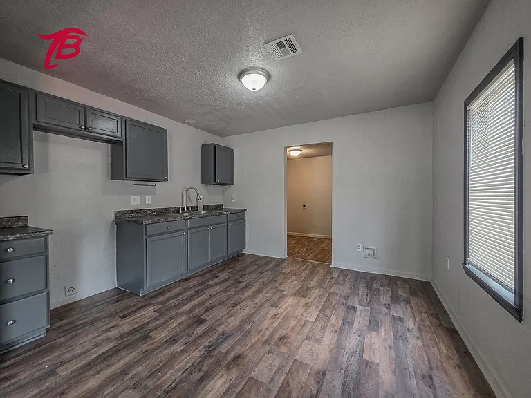 1153 Windemere Ave — Photo 32