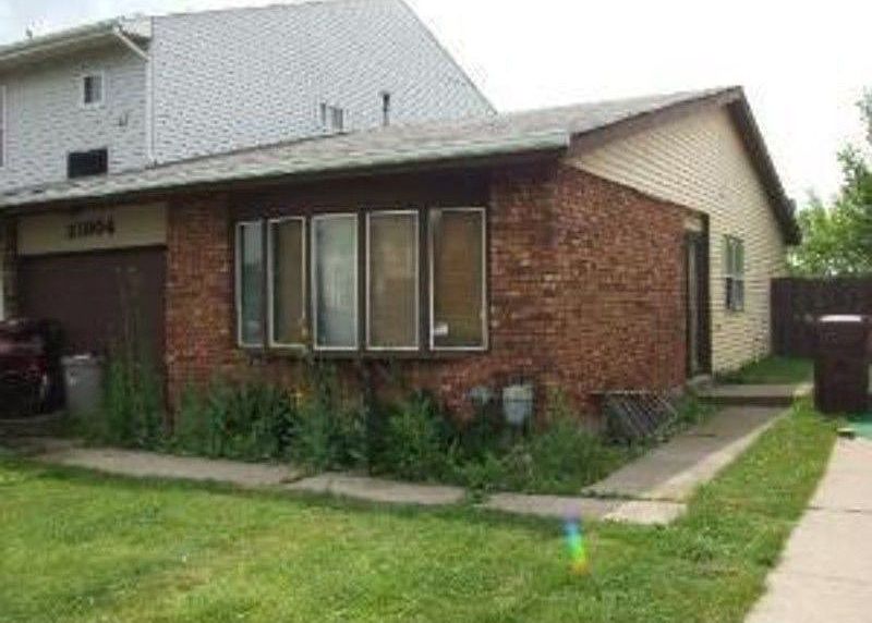 1st image of 21804 Peterson Ave