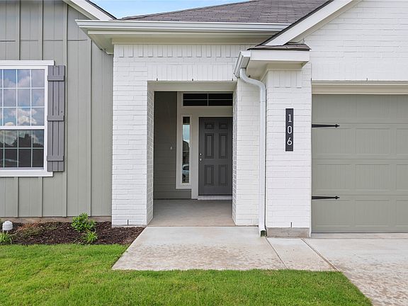 2nd image of 106 Jenjira Way