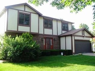 11 Dawnridge Dr, Hazelwood, MO