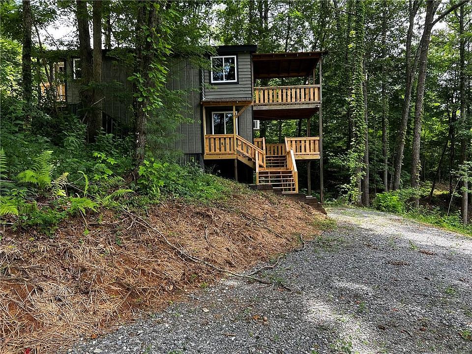 1st image of 328 Back Pine Way