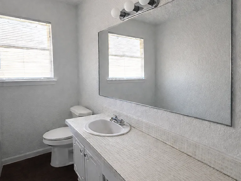 Townhouse Bathroom