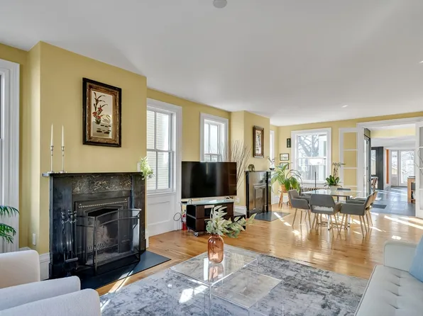 102 Thorndike St, Cambridge, MA 02141