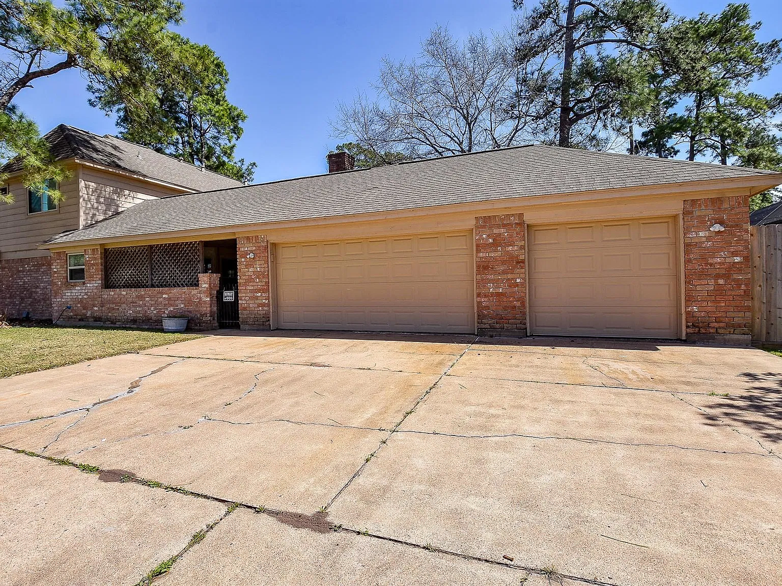 4 bed, 3.5 bath, 2846 sqft, $2,600 — Photo 3