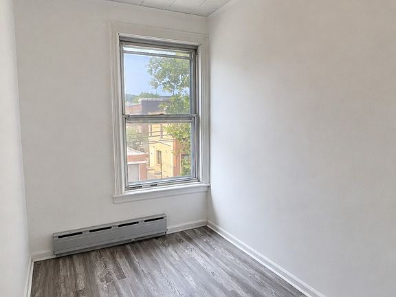 5th image of 19-11 21st Rd #2