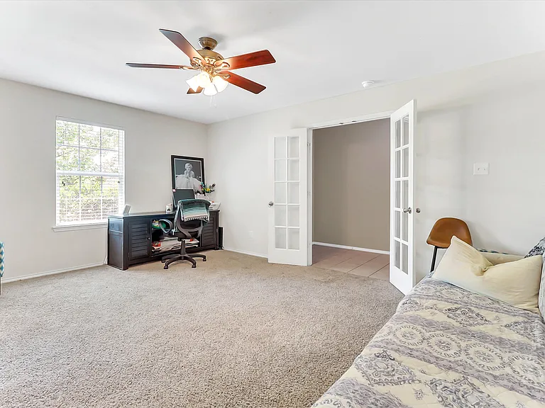 1713 Megan Creek Dr — Photo 16