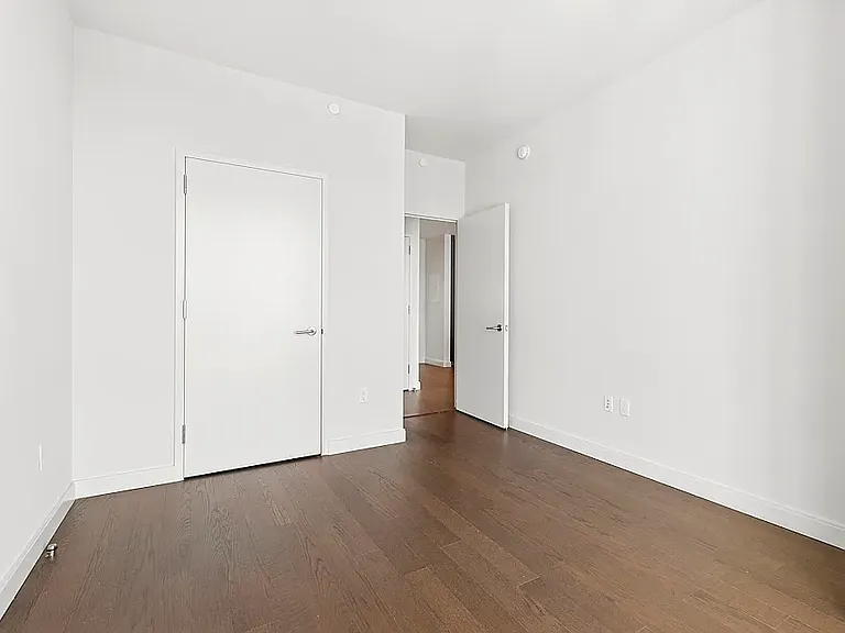 100 W 31st St #41F — Photo 4