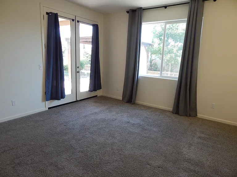 4613 W Payson Ct — Photo 11
