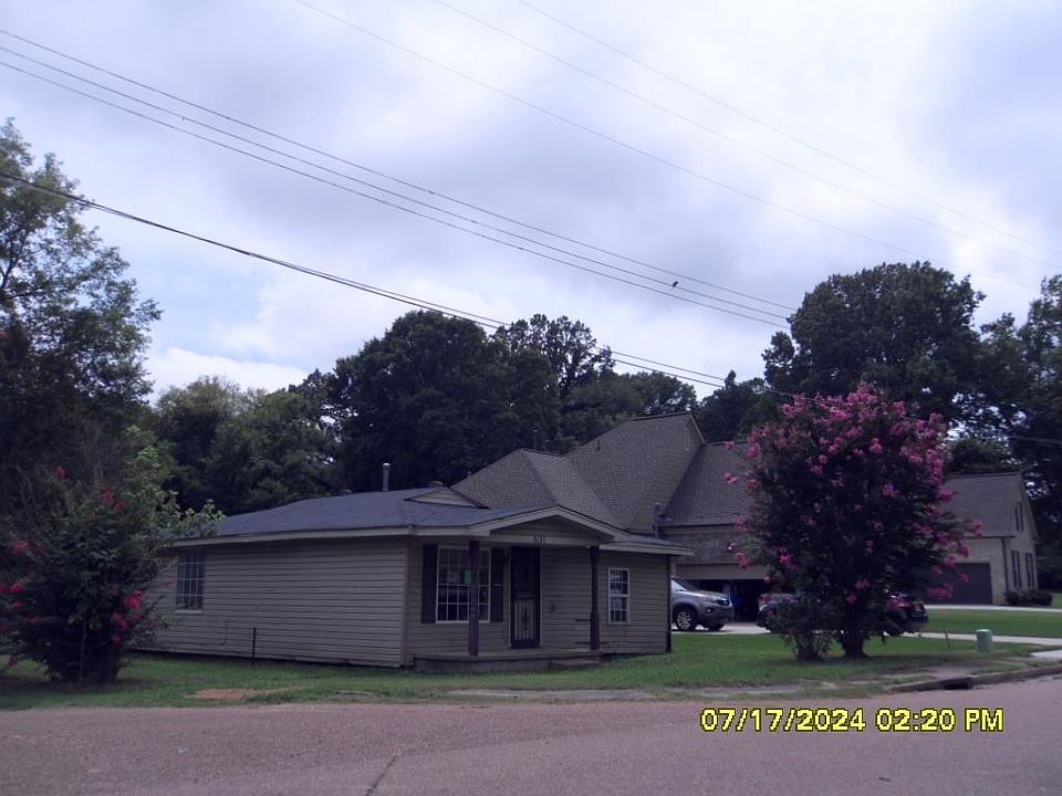 1st image of 5171 North Ave