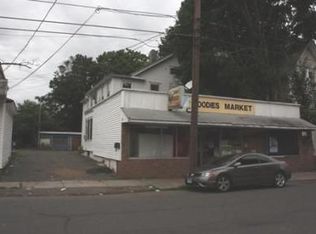 398 Center St, Meriden, CT 06450