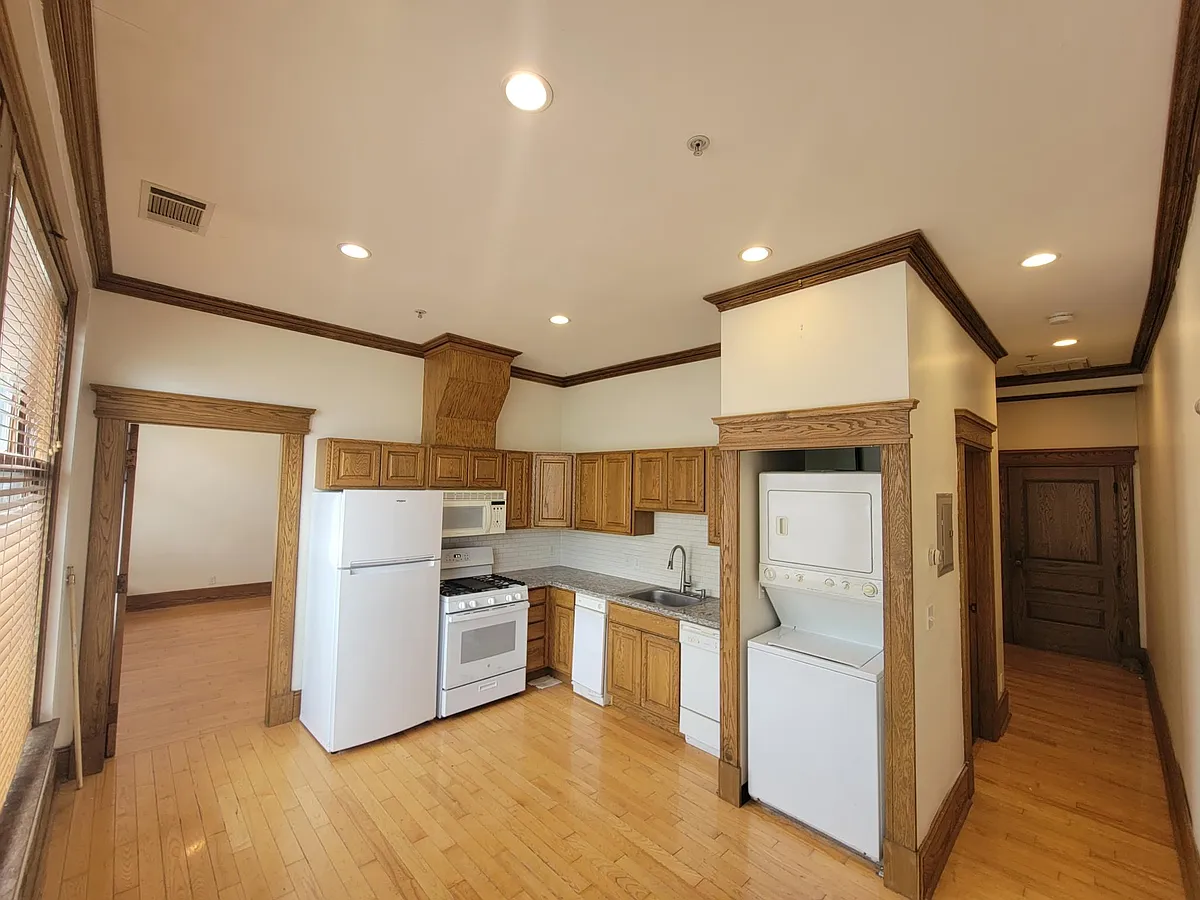 Building Photo - 167 Union St #9