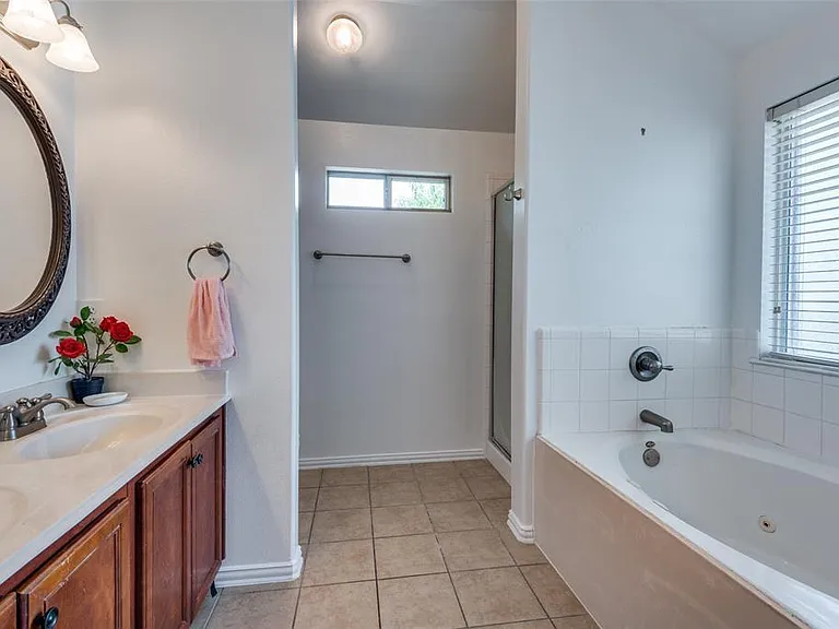 13253 Poppy Hill Ln — Photo 8