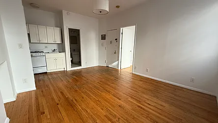 Rented by Nest Seekers International