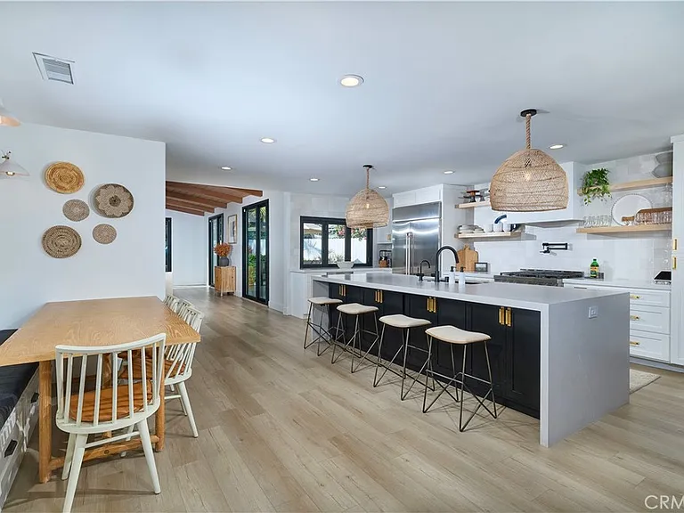 2140 Mountain Vista Dr — Photo 11