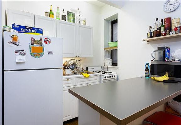 2nd image of 217 E 33rd St APT 2RW