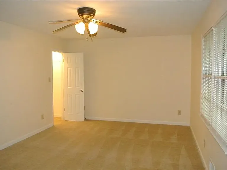 474 Ansley Brook Dr — Photo 13