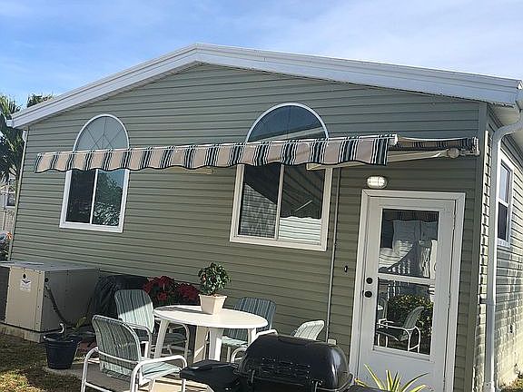 4th image of 4580 Mayflower Way E