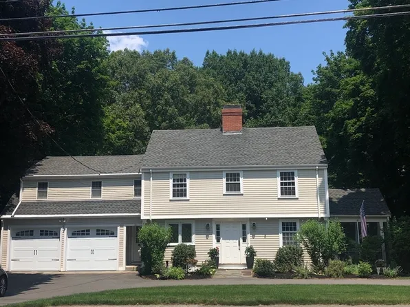 131 Prospect St, Wakefield, MA 01880