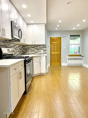 Rented by Corcoran | media 2