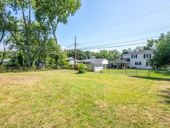 5th image of 9857 Loralinda Dr