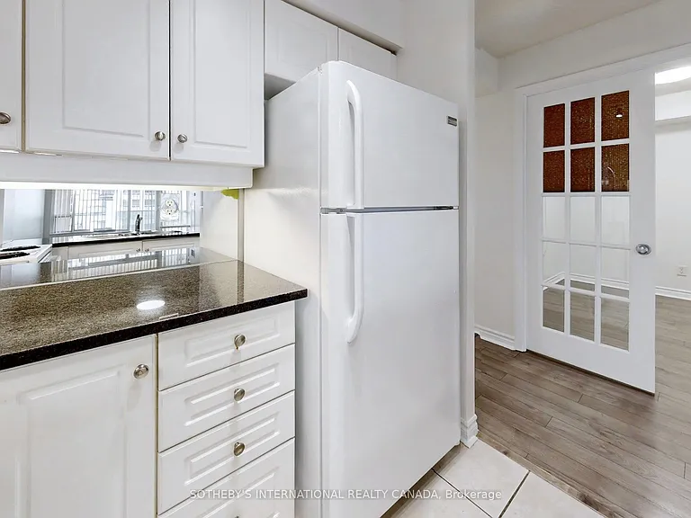 2 Rean Dr #1310 — Photo 13