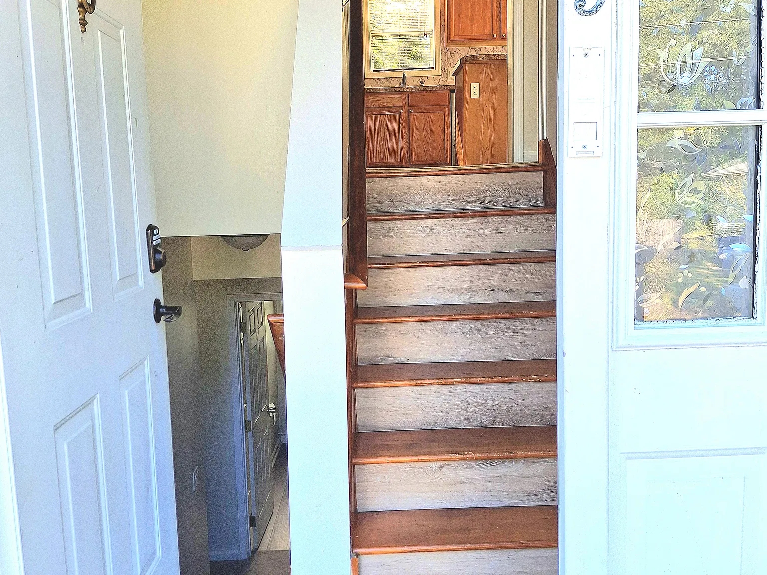 3 bed, 2040 sqft, $3,500 — Photo 4