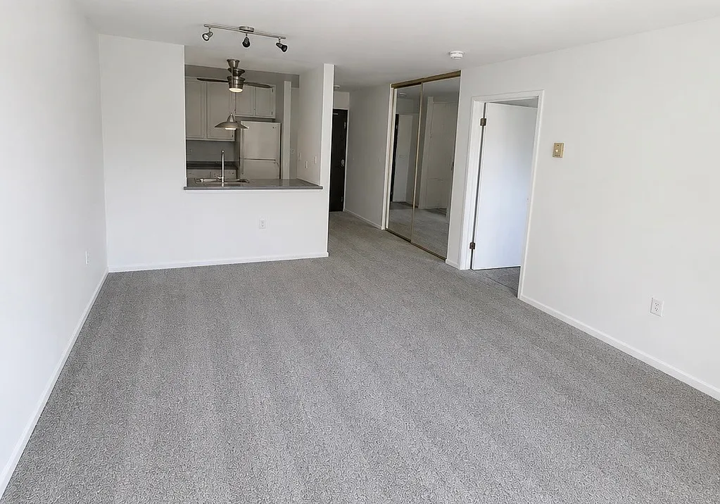 1 bed, 602 sqft, $3,500 — Photo 2