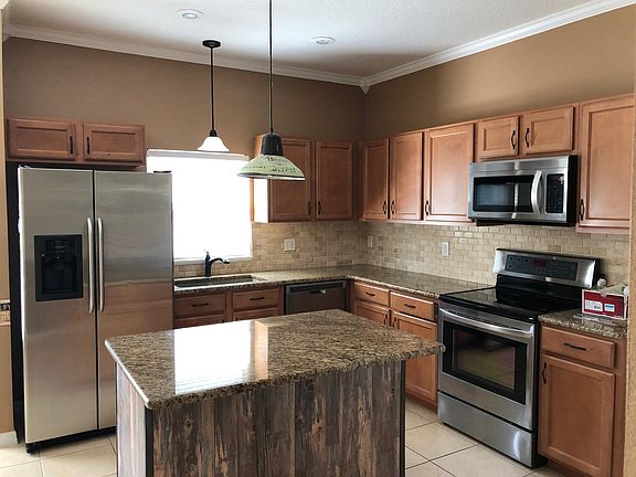 5th image of 325 Lusitano Way