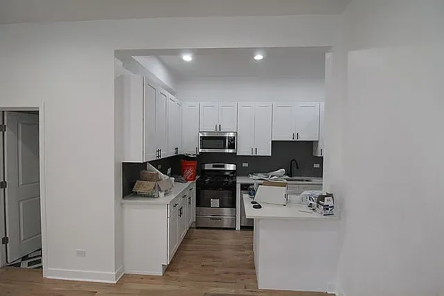 1344 W Ohio St #1F — Photo 6