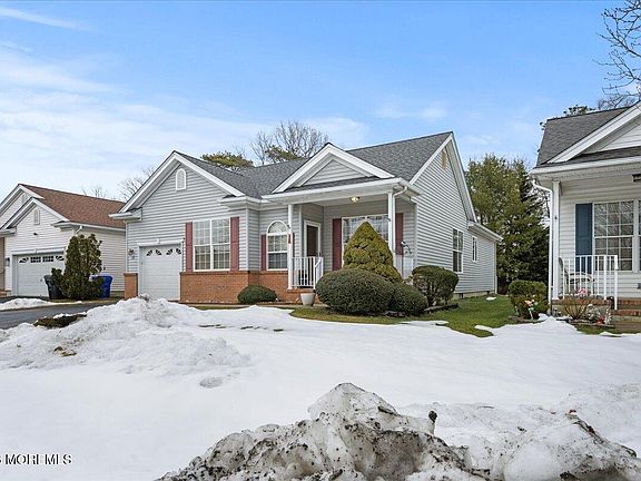 3rd image of 13 Byron Road