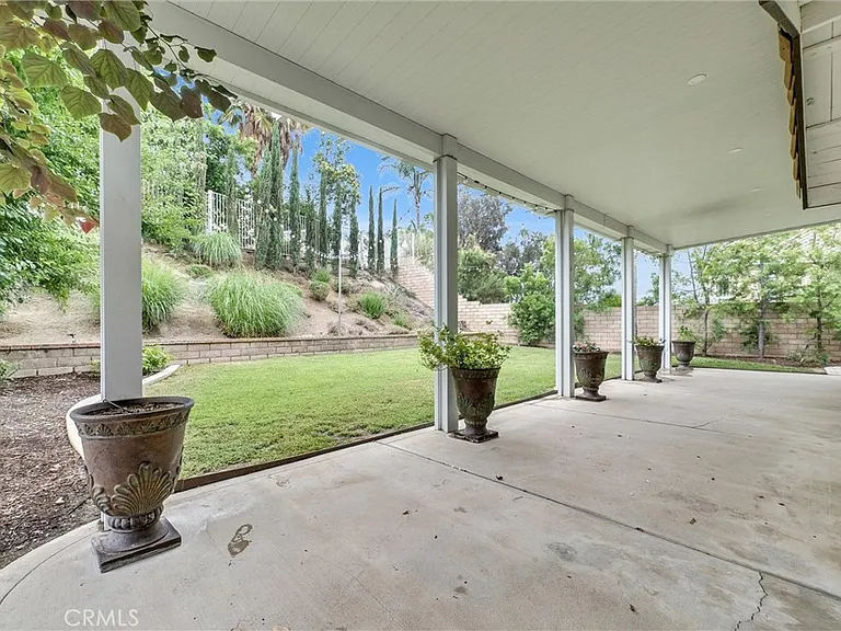 1070 Cannon Rd — Photo 40