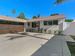 6820 Encino Ave, Van Nuys, CA 91406