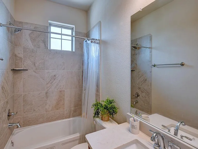 2543 Manor Valley Ct — Photo 21