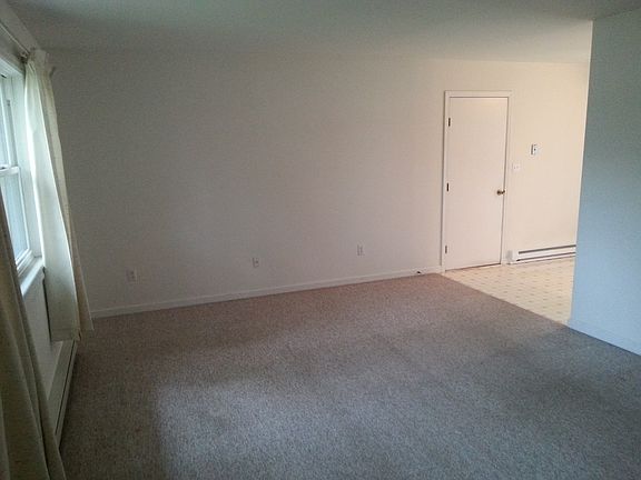 4th image of 1105 Hamilton Ct