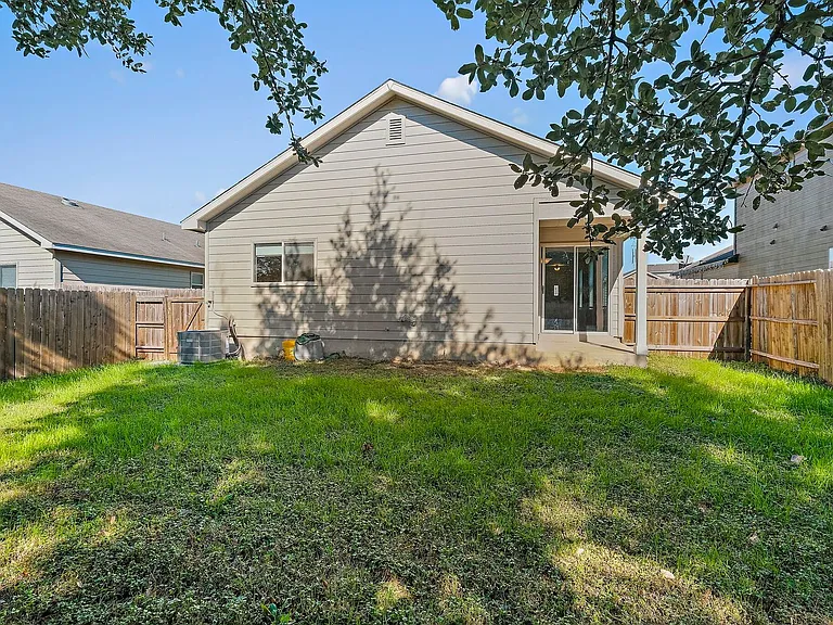 3538 Lantana Fls — Photo 25