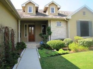 213 Trail Of The Flowers, Georgetown, TX 78633