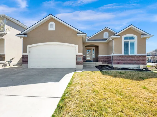 2487 W Harmony Dr, Layton, UT 84041