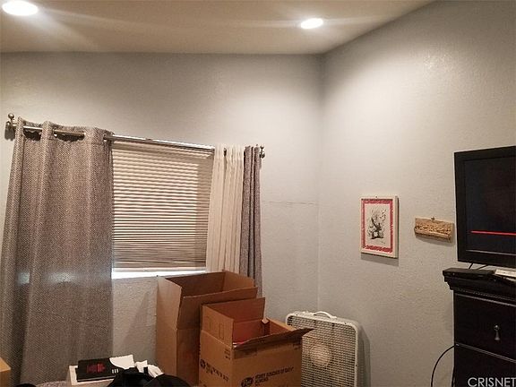 4th image of 27403 Walnut Springs Ave