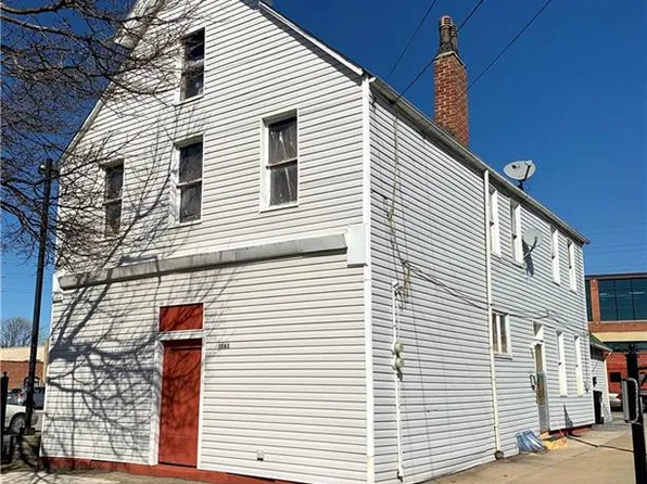 1563 E 38th St, Cleveland, OH 44114