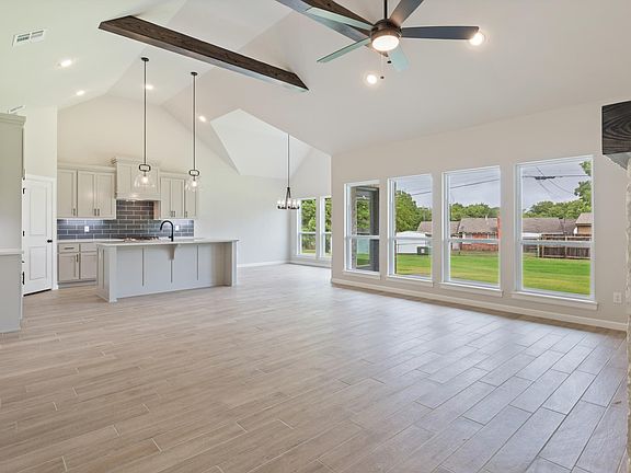 Kitchen / Family Room