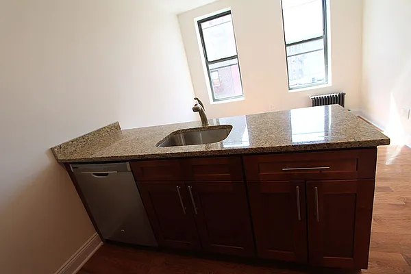 Rented by E and G Realty Group | media 14